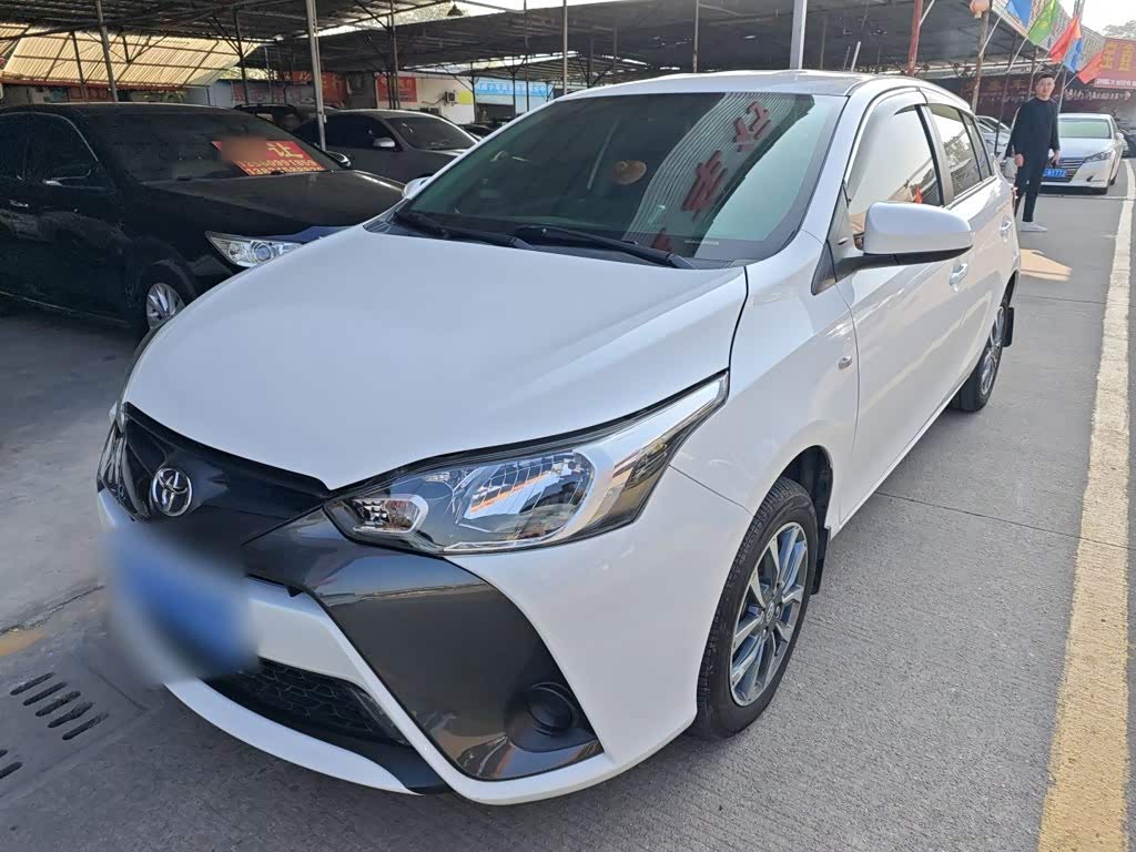 Toyota Yaris L Zhixuan