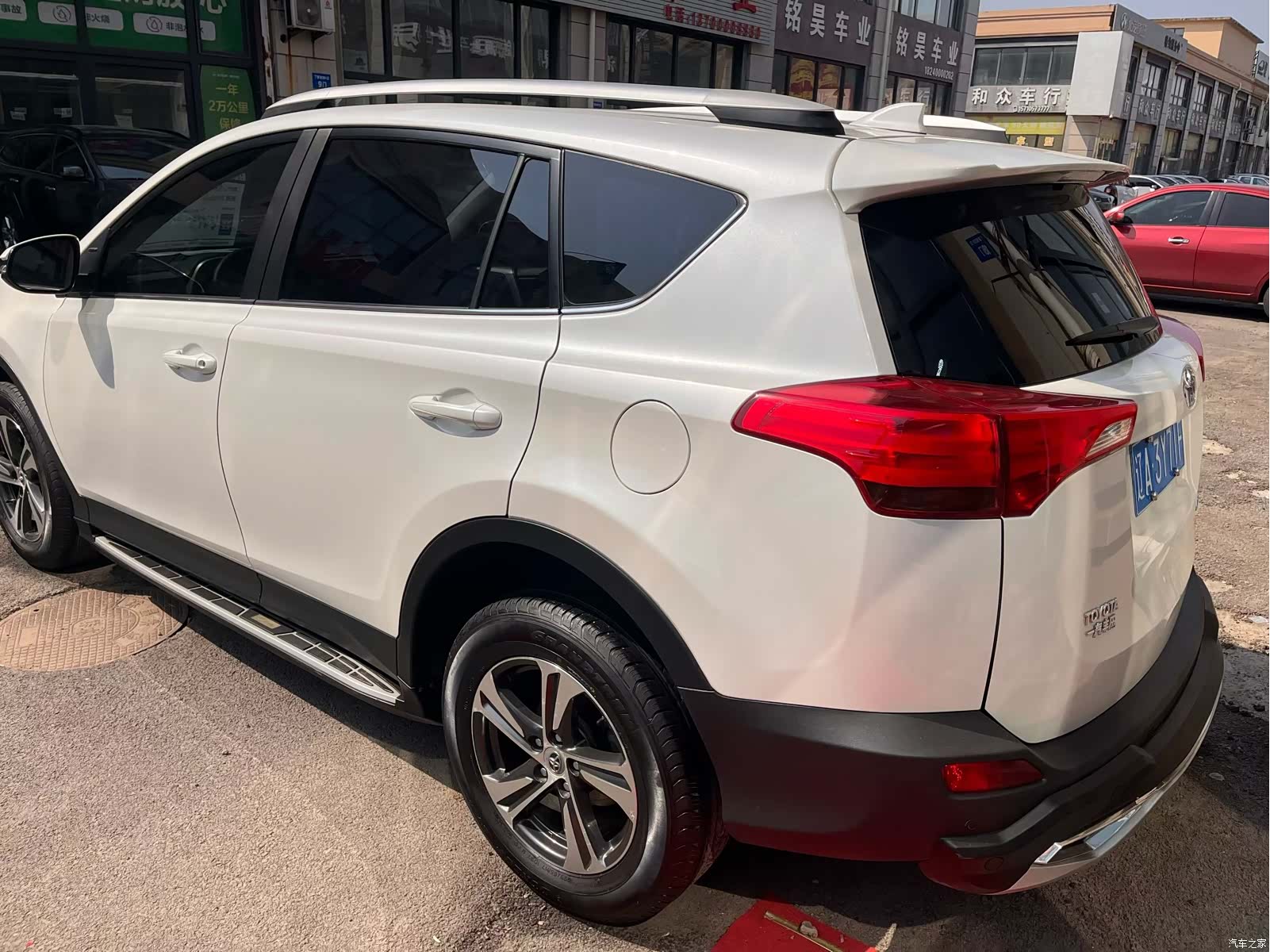 Toyota RAV4, 2016 все фото