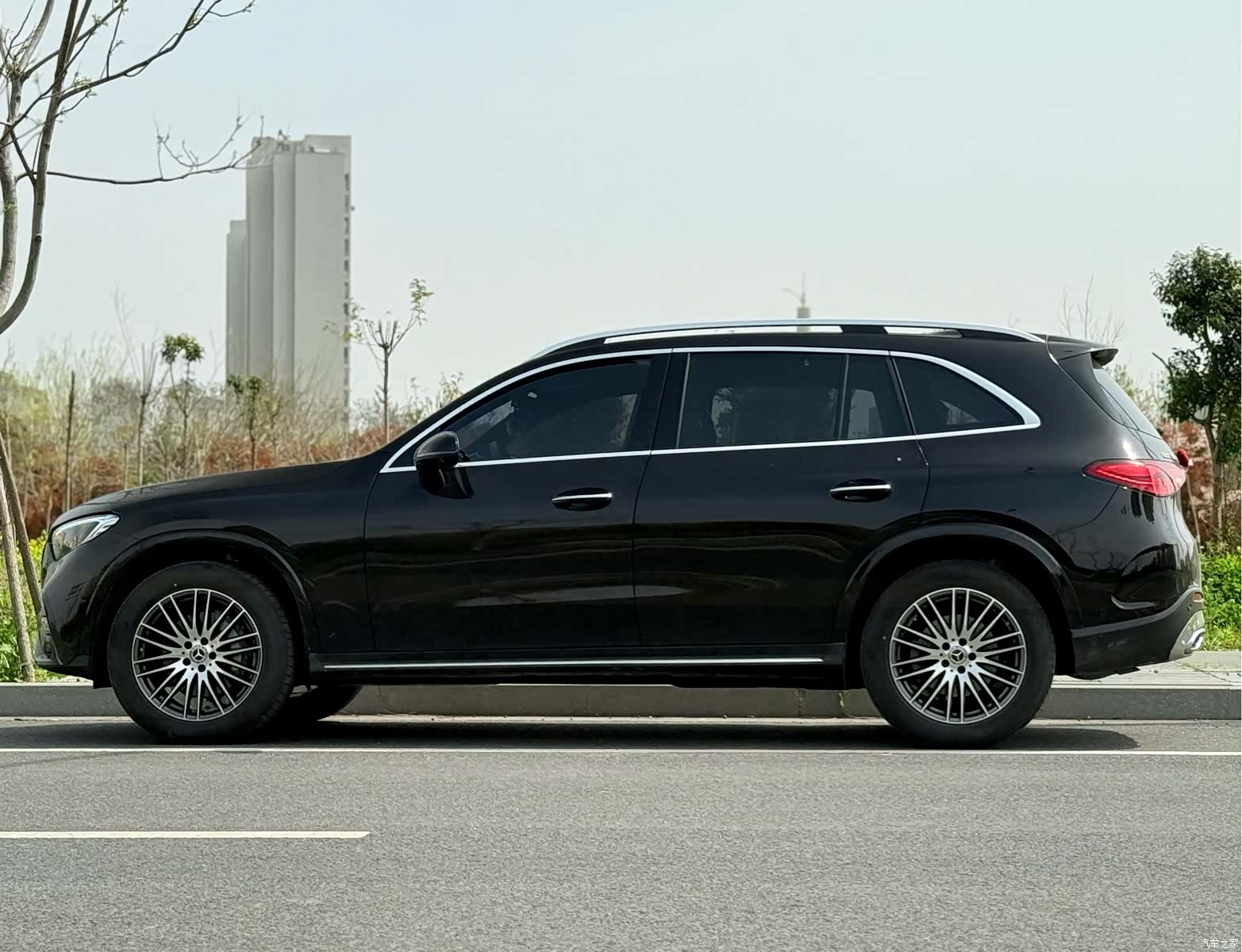 Mercedes-Benz GLC, 2025 4