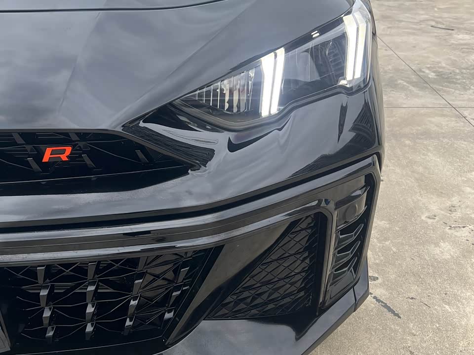 Trumpchi Shadow Leopard