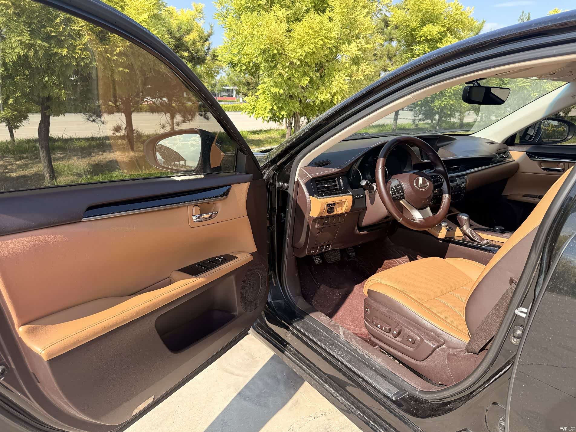 Lexus ES, 2016 8