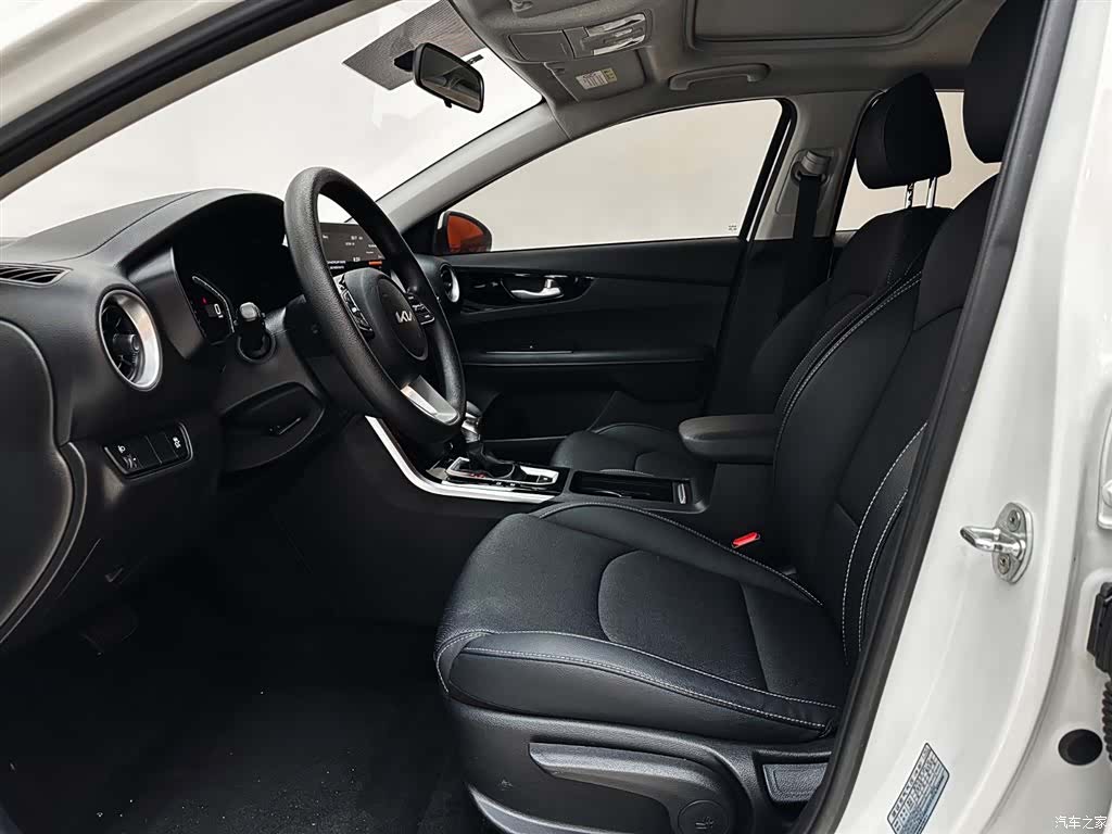 Kia K3, 2021 11