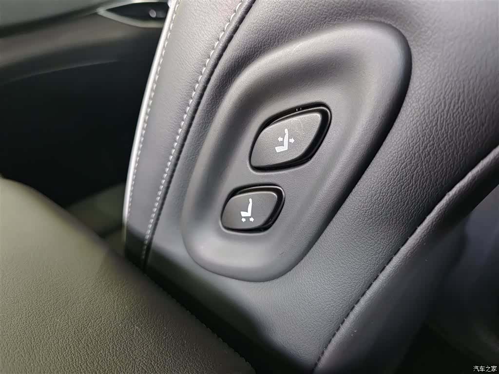Buick Enclave, 2023 8