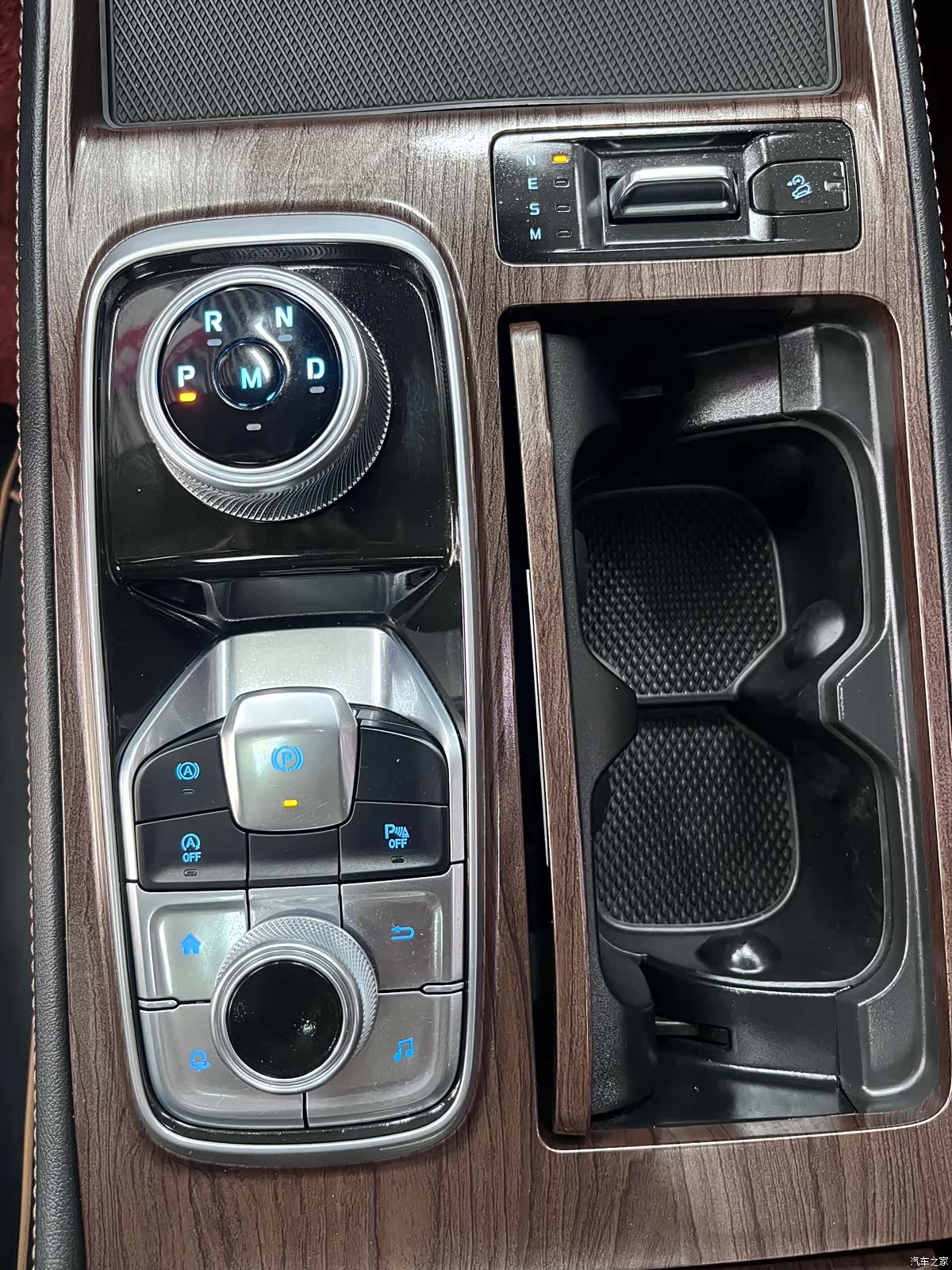 Ford Equator, 2021 13