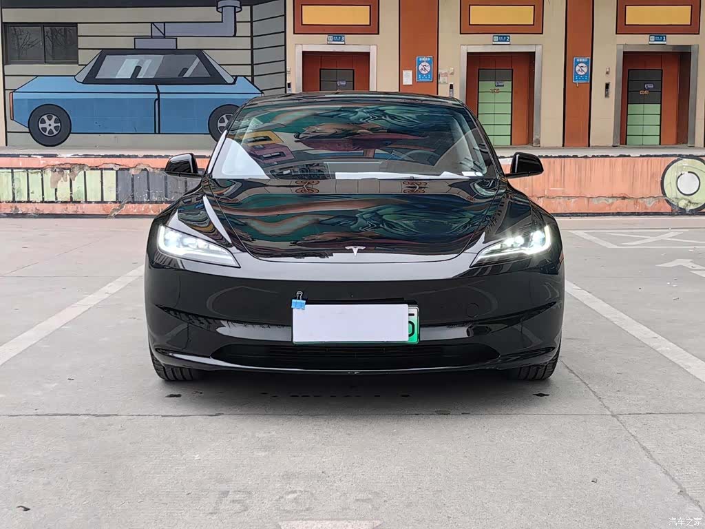 Tesla Model 3, 2024 2