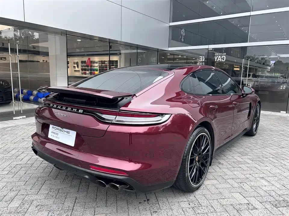 Porsche Panamera