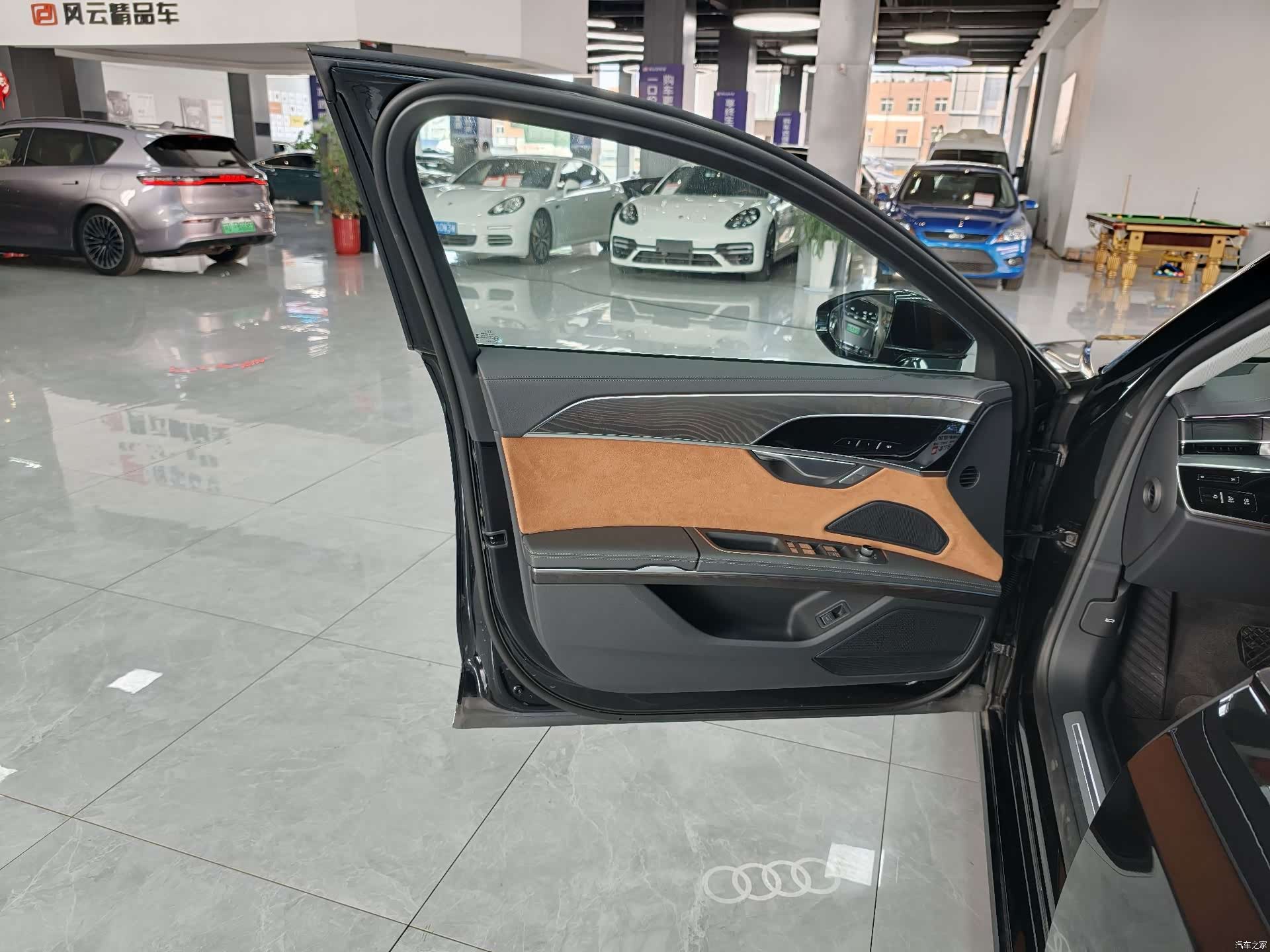 Audi A8L, 2025 21