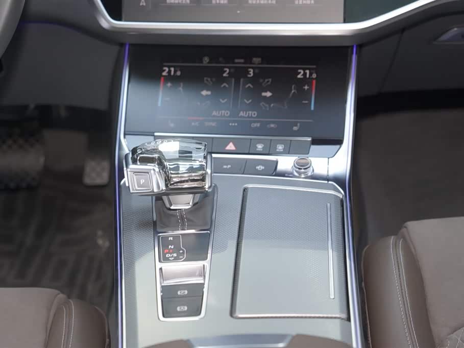Audi A7L Audi A7L
