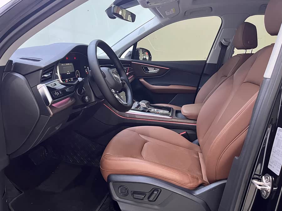 Audi Q7 2022, фото 14