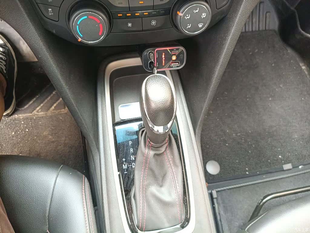 Chevrolet RS, 2020 15