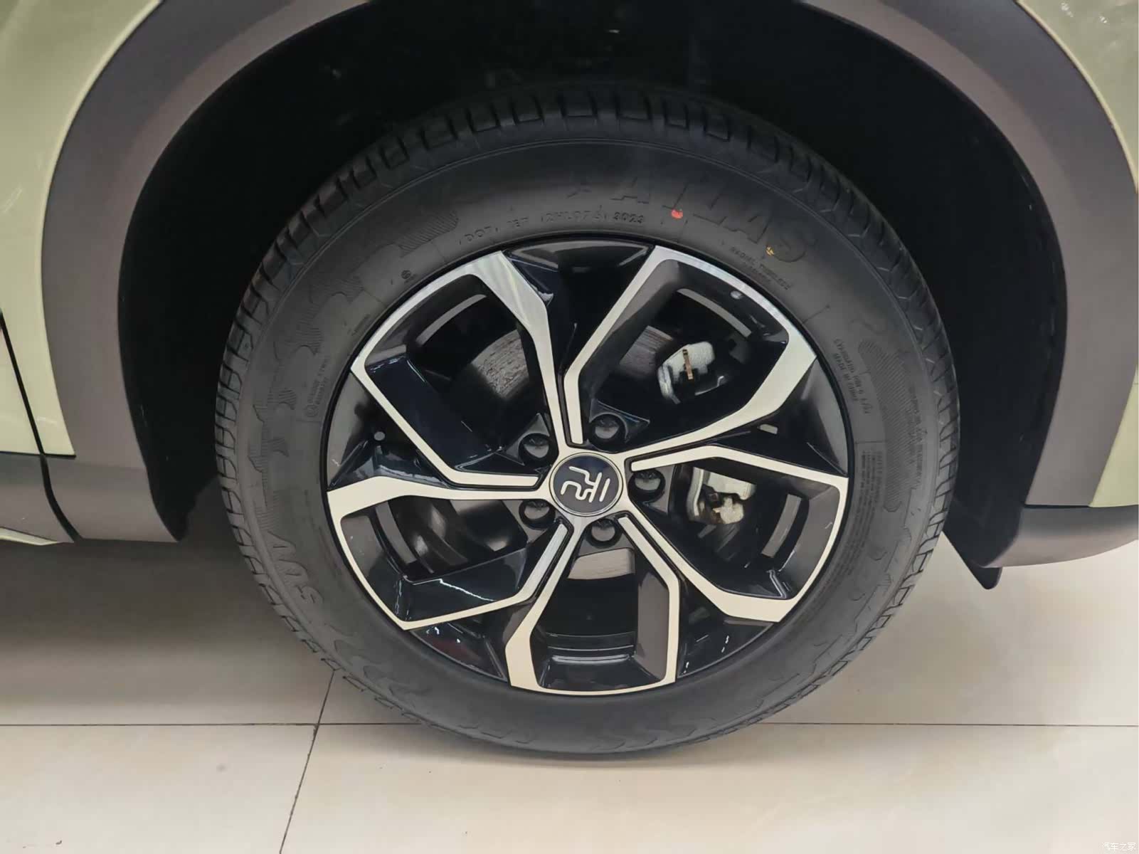 BYD Yuan, 2023 18