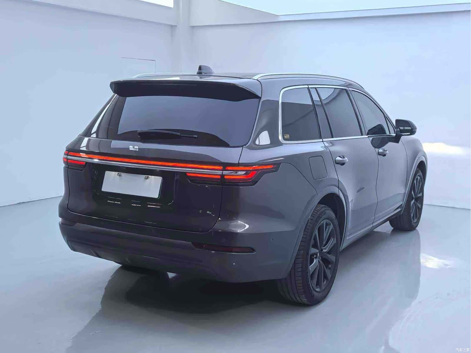 Li Auto ONE, 2021 15