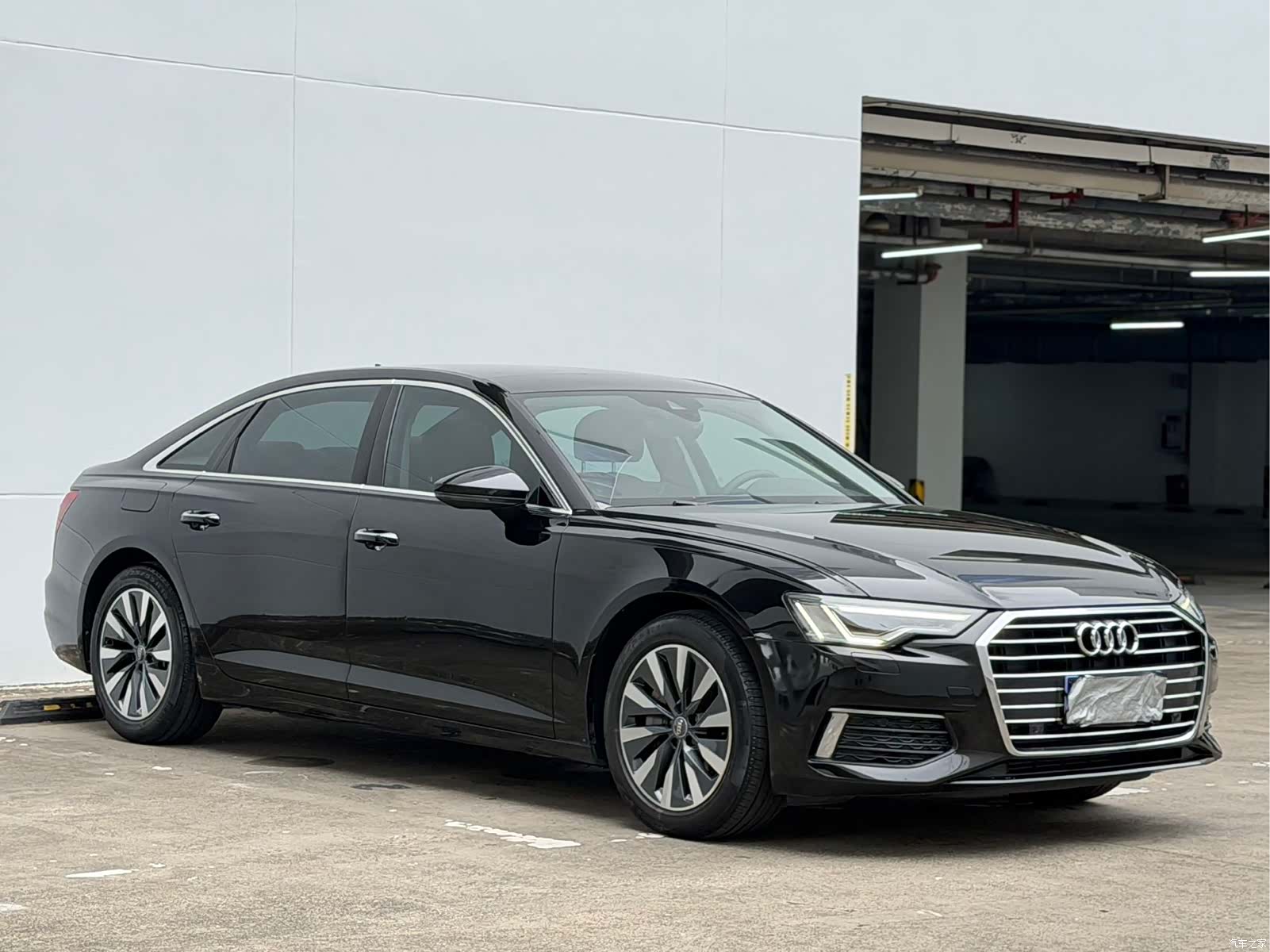 Audi A6L, 2020 4