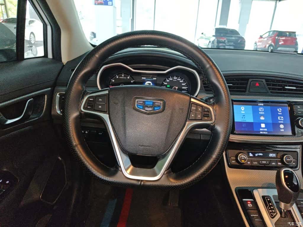 Geely Emgrand, 2018 11