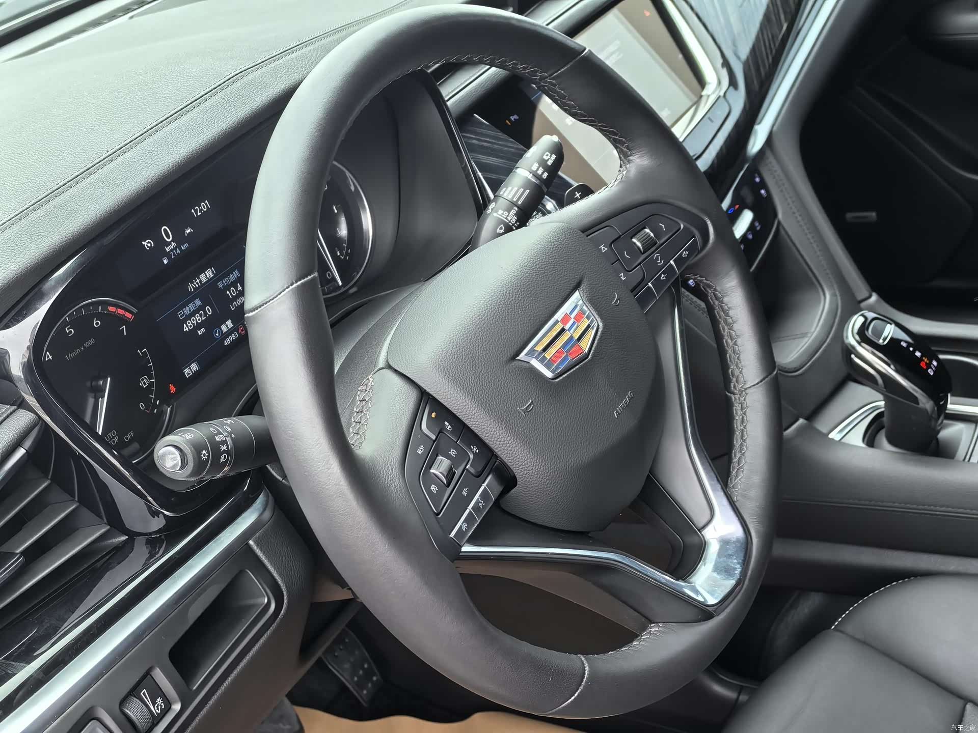 Cadillac XT6, 2023 2