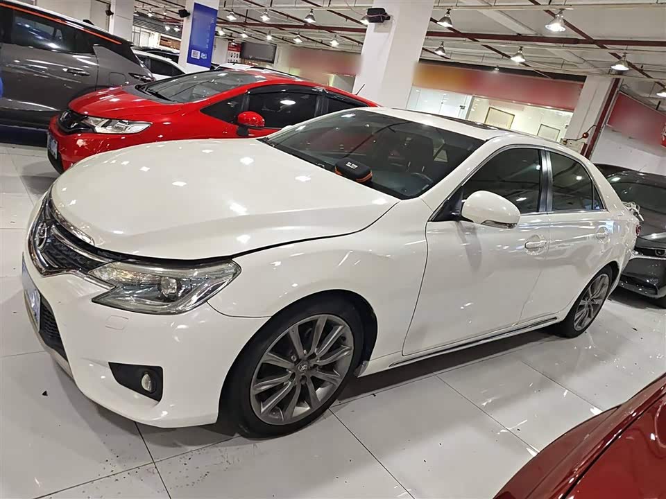 Toyota Reiz Toyota Reiz