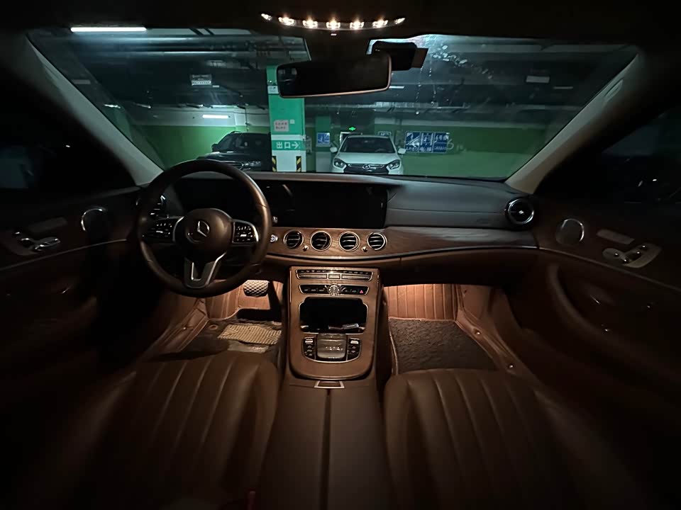 Mercedes-Benz E-class Mercedes-Benz E-class