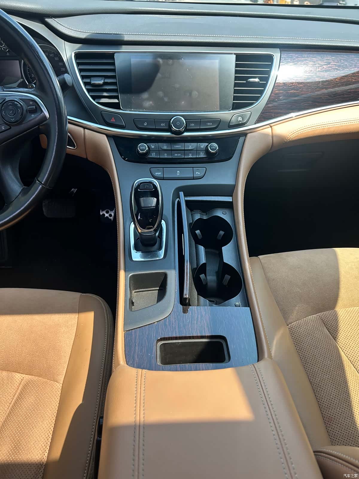 Buick LaCrosse, 2017 17