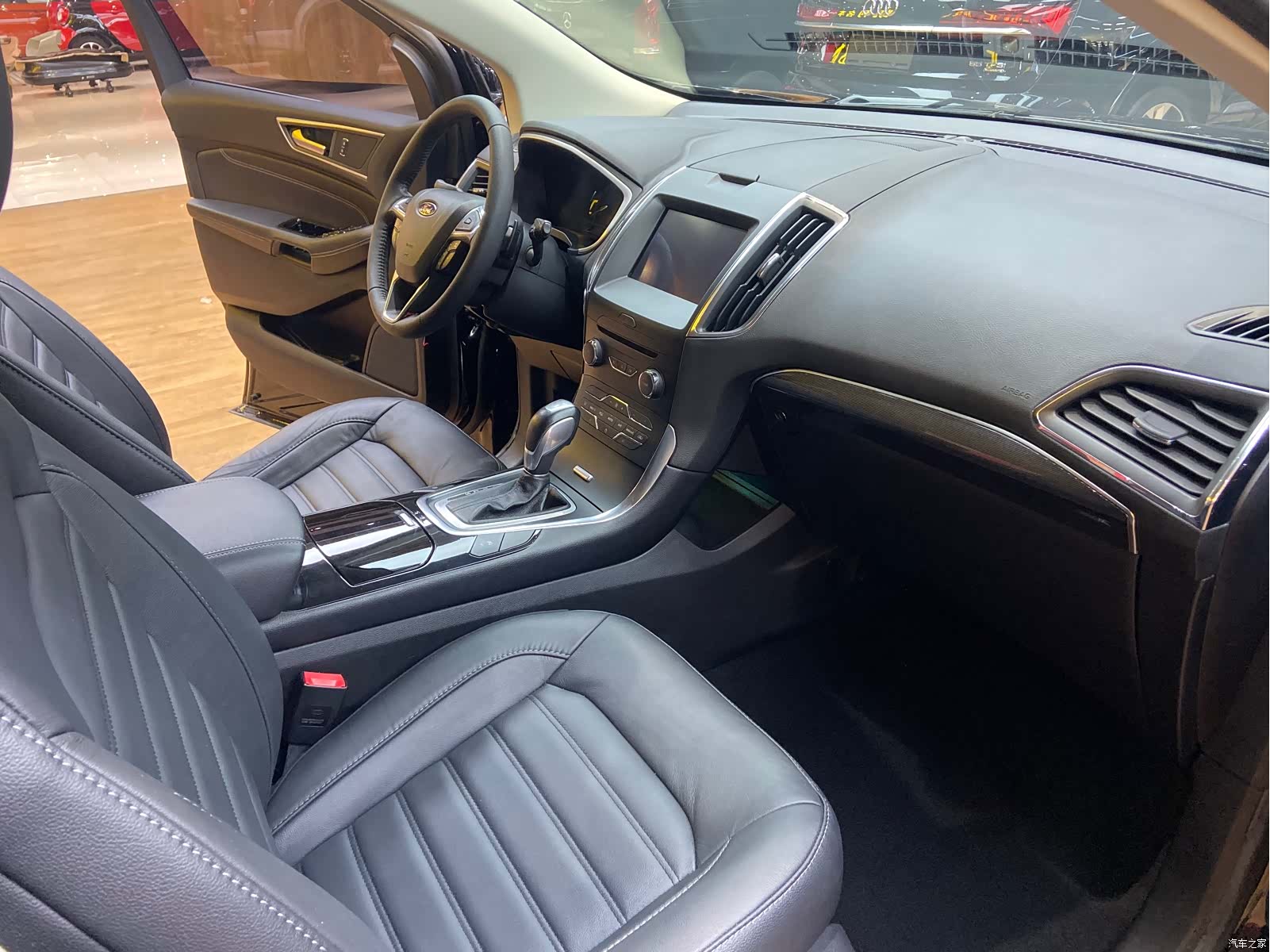 Ford Edge, 2019 9