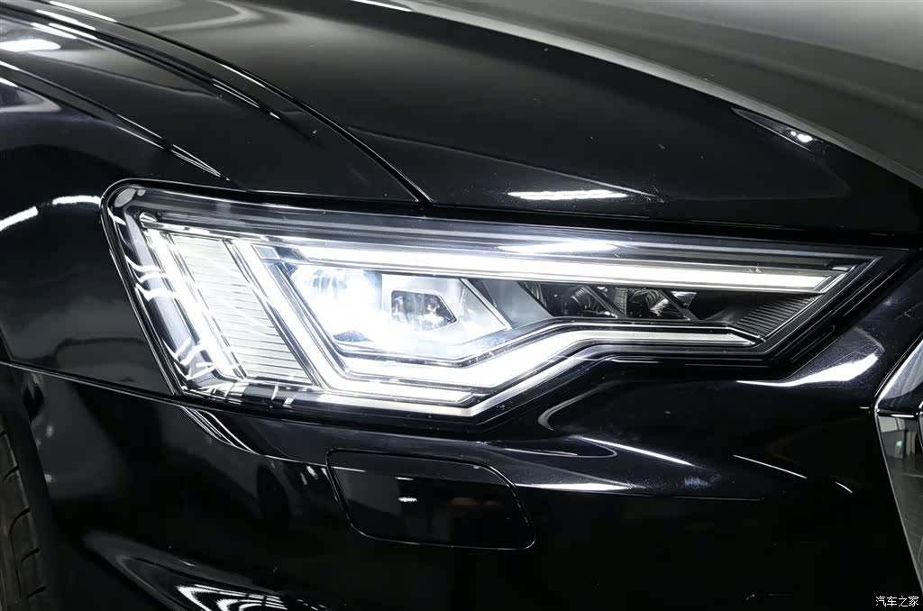 Audi A6L, 2024 15
