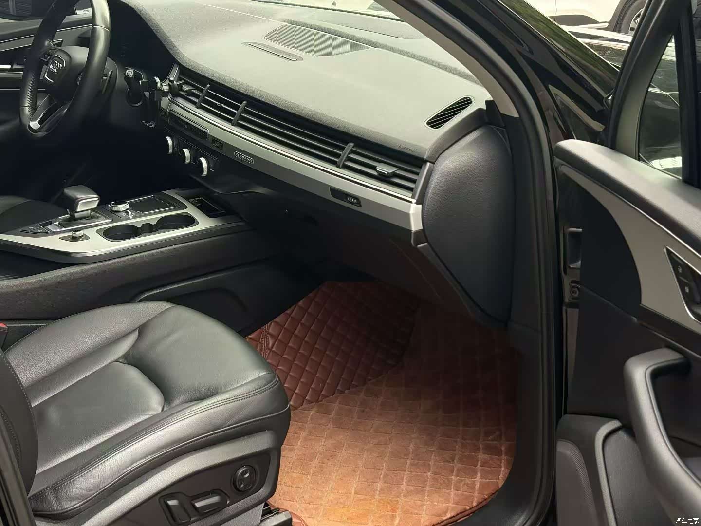 Audi Q7, 2019 7