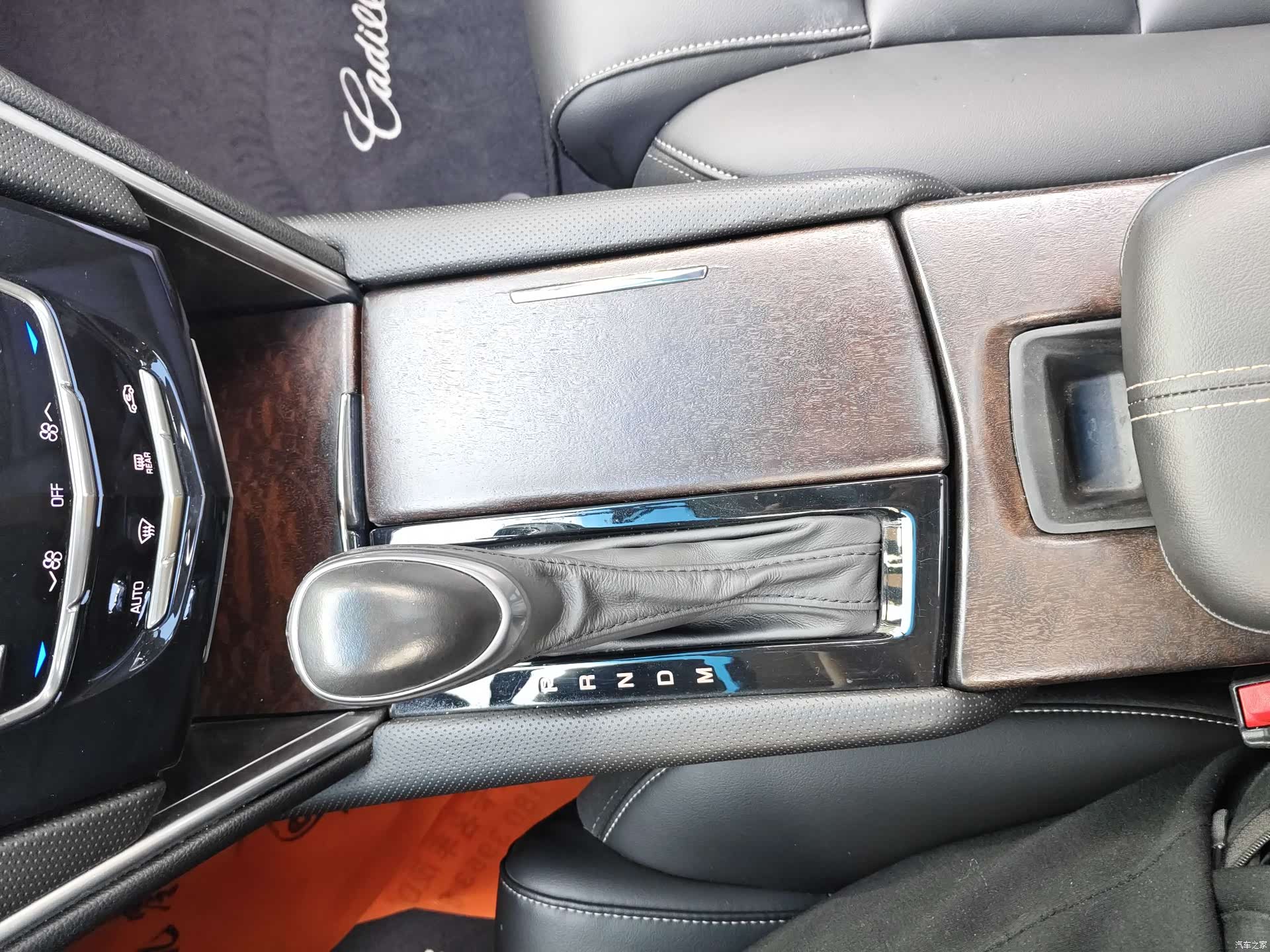 Cadillac XTS, 2019 15