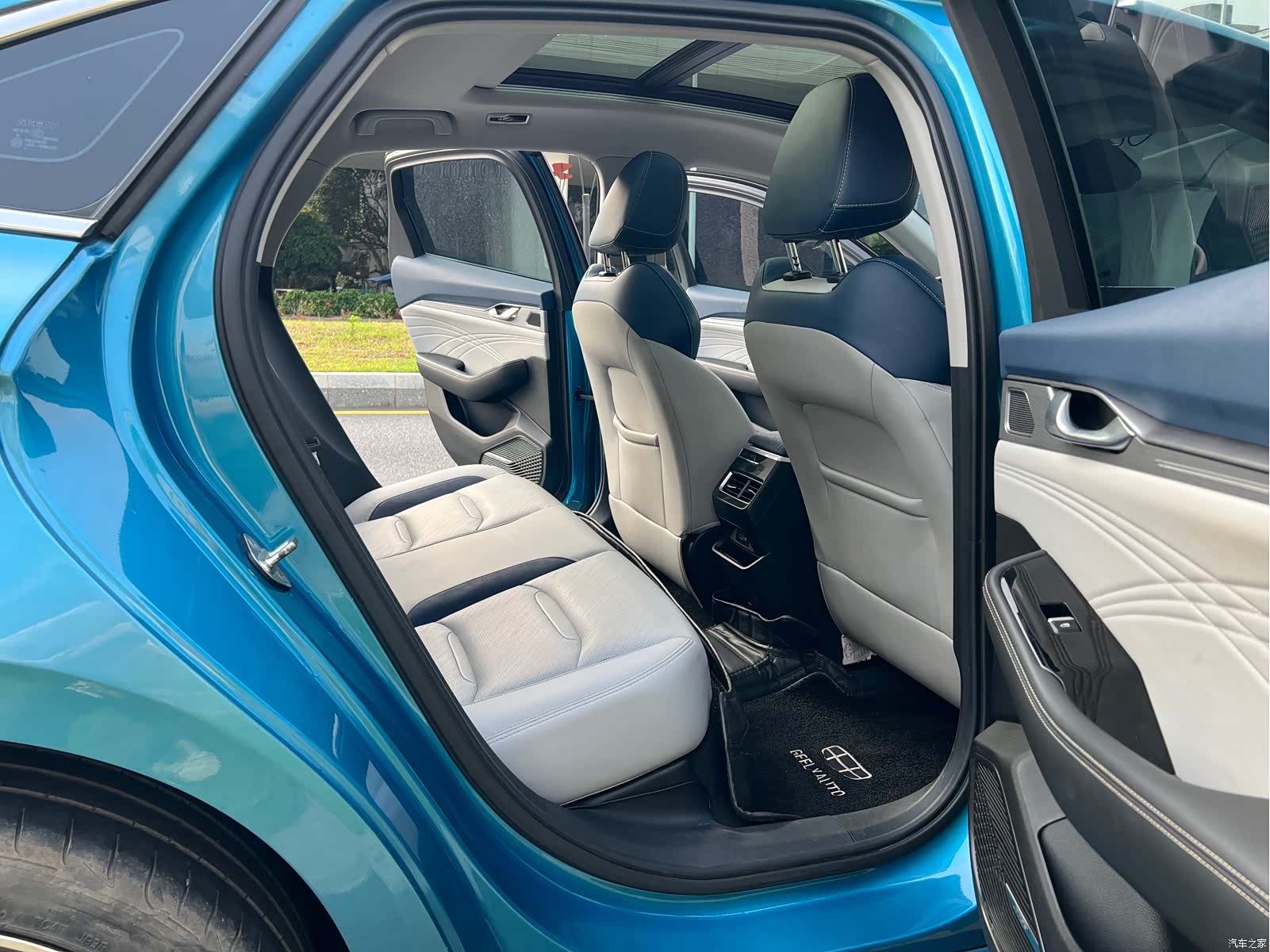 Geely Preface, 2022 11