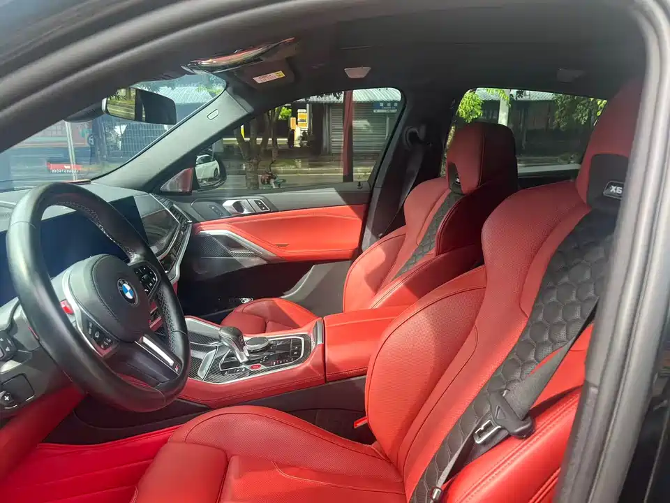 BMW X6 M