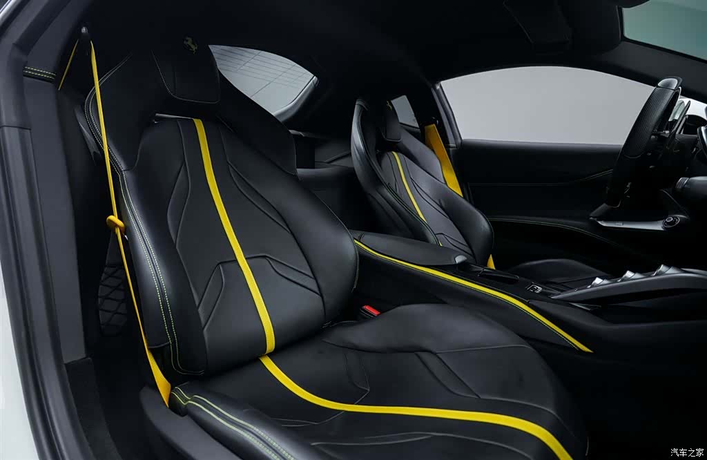 Ferrari 812, 2020 12