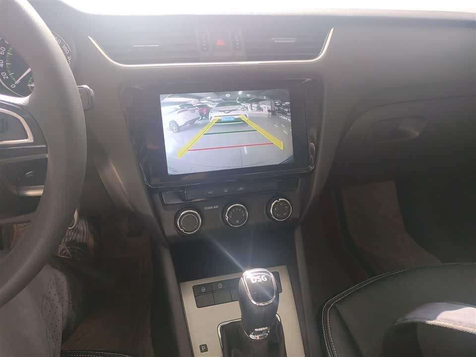 Skoda Octavia Skoda Octavia