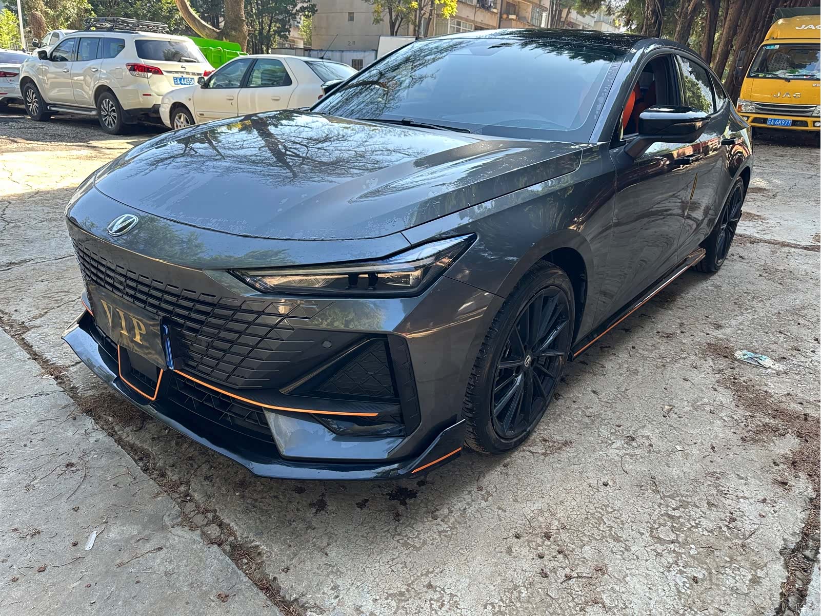 Changan UNI-V, 2023 1