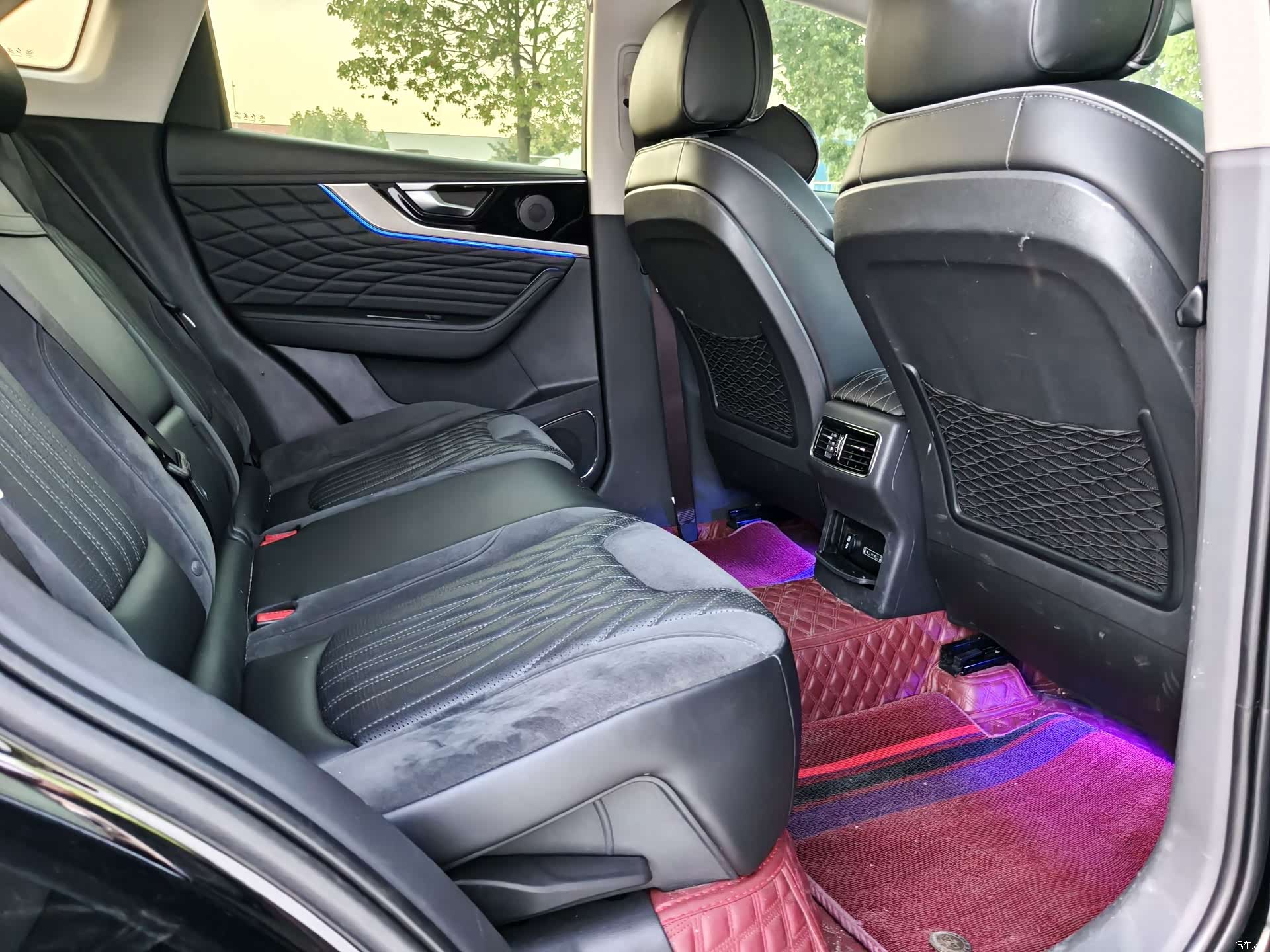 Hongqi HS5, 2022 17