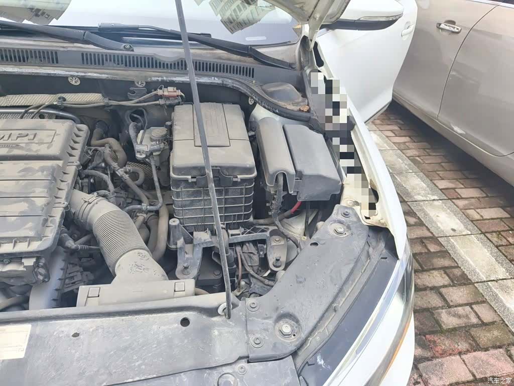 Volkswagen Sagitar, 2016 22