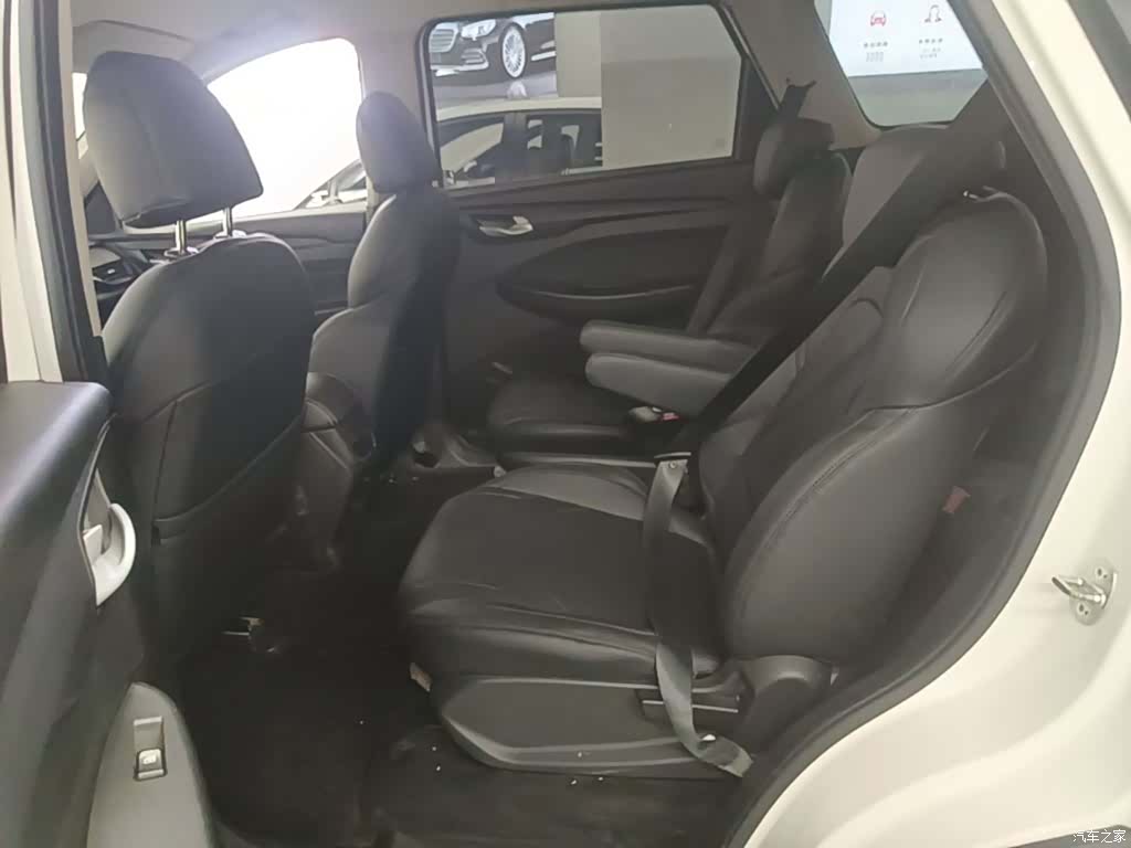 Wuling Hongguang, 2019 17