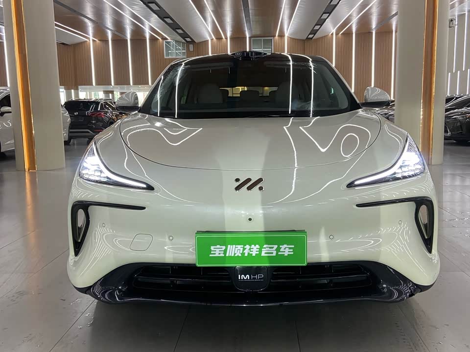 IM Motors Zhiji LS6