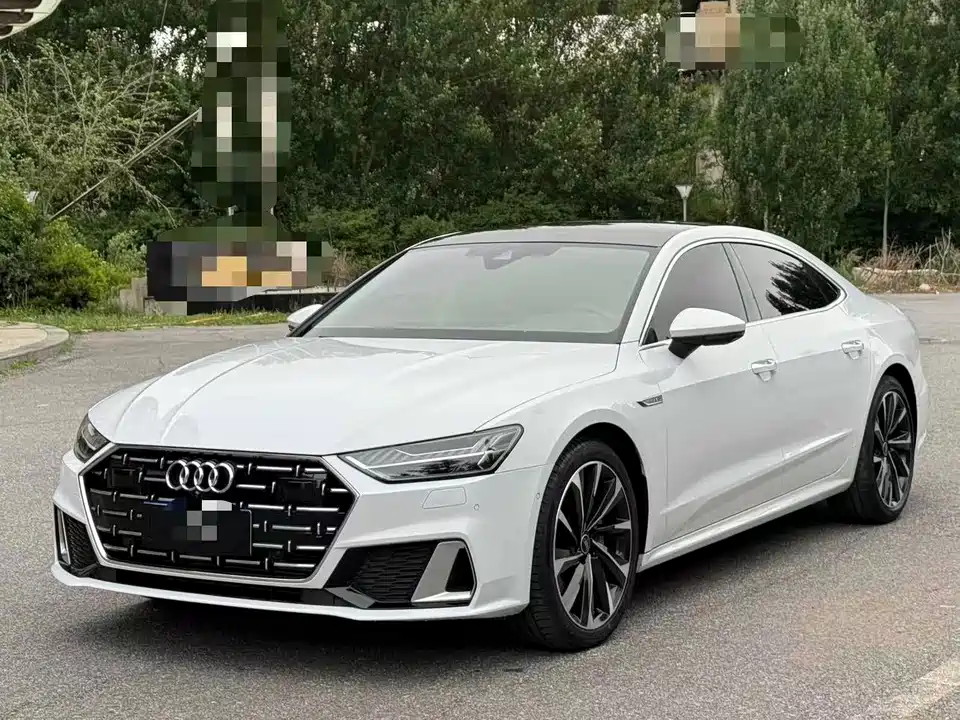 Audi A7L