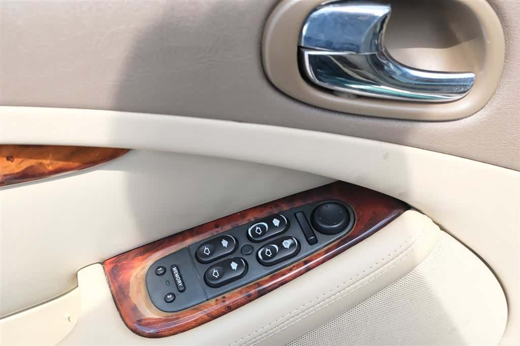Jaguar S-TYPE, 2006 22