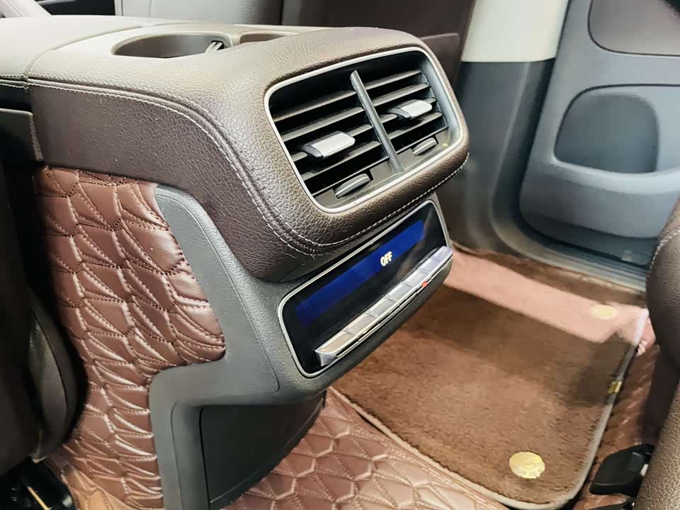 Mercedes-Benz GLE Mercedes-Benz GLE
