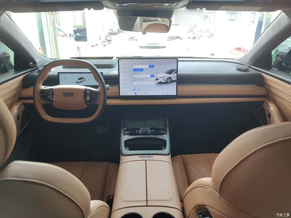 Geely 8, 2025 10
