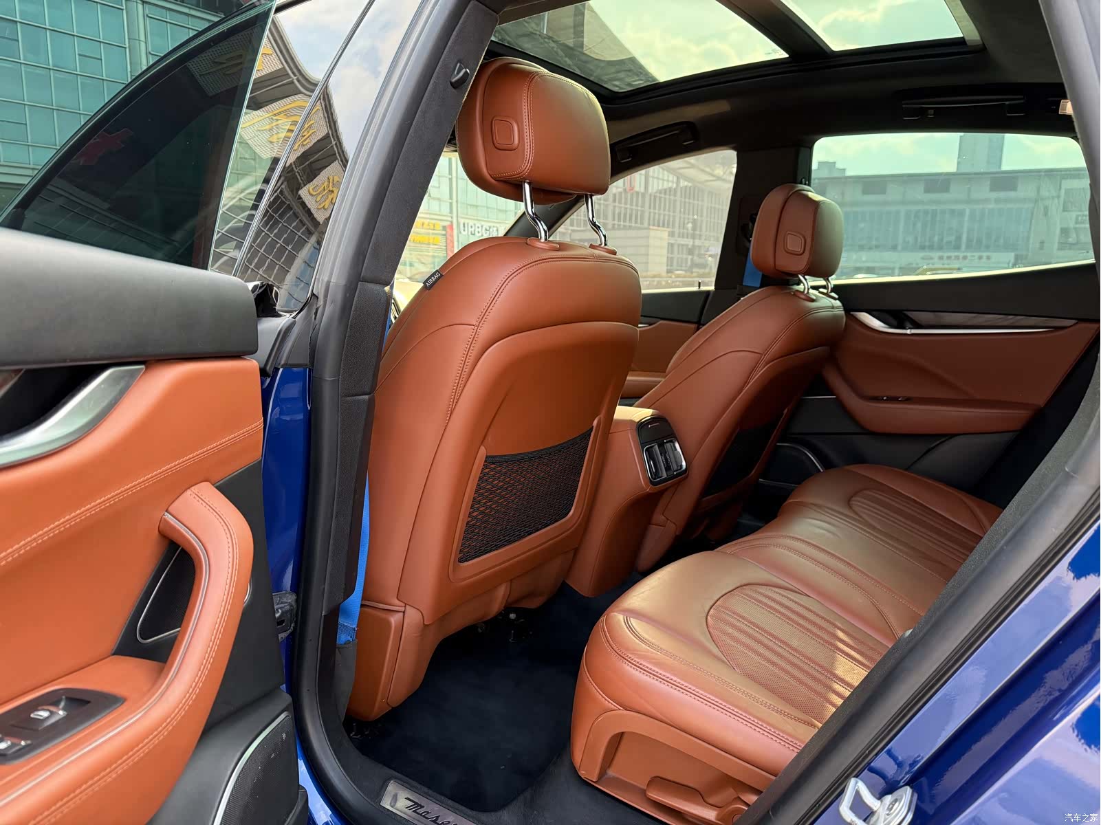 Maserati Levante, 2017 12