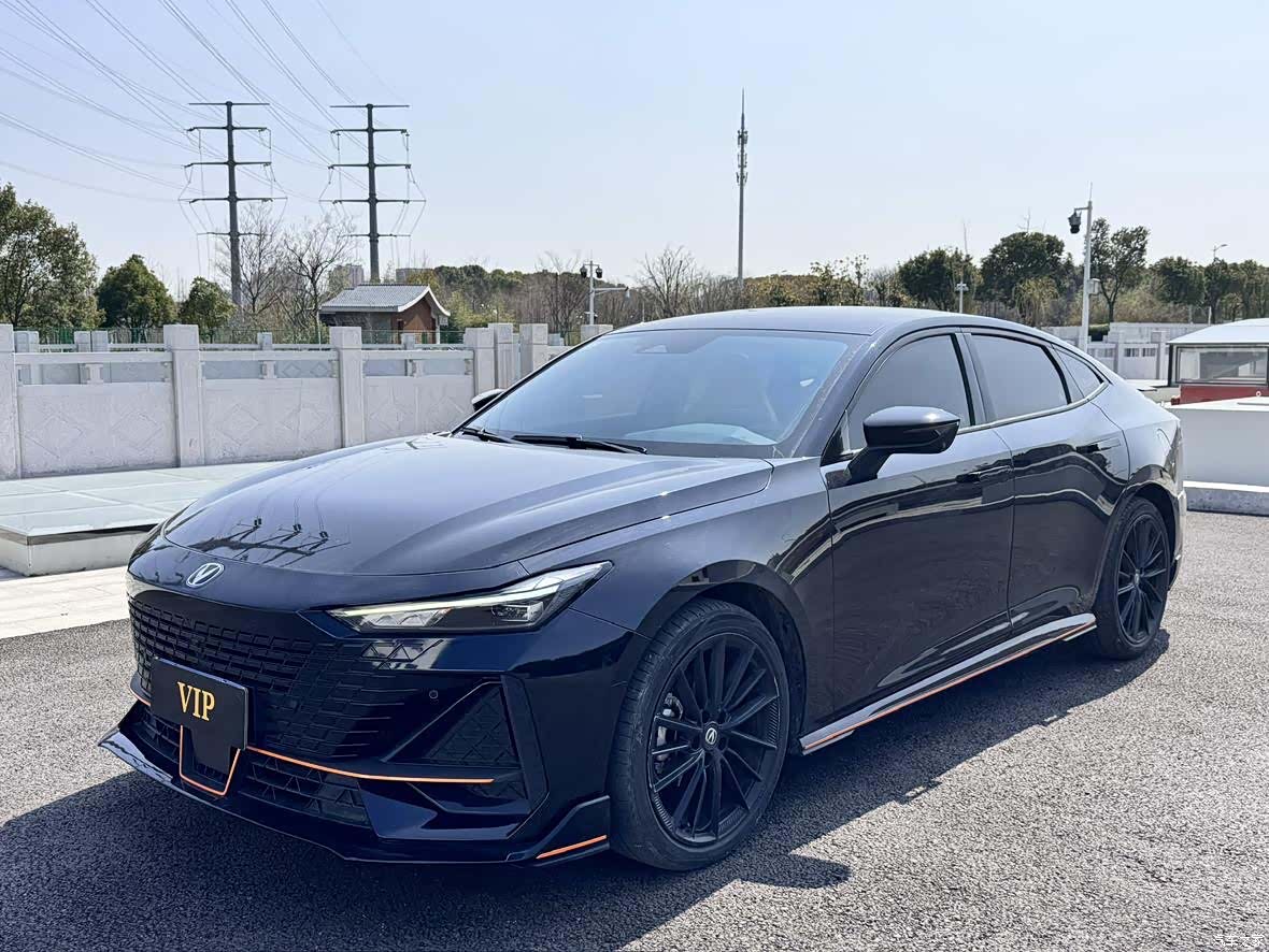 Changan UNI-V, 2022 1