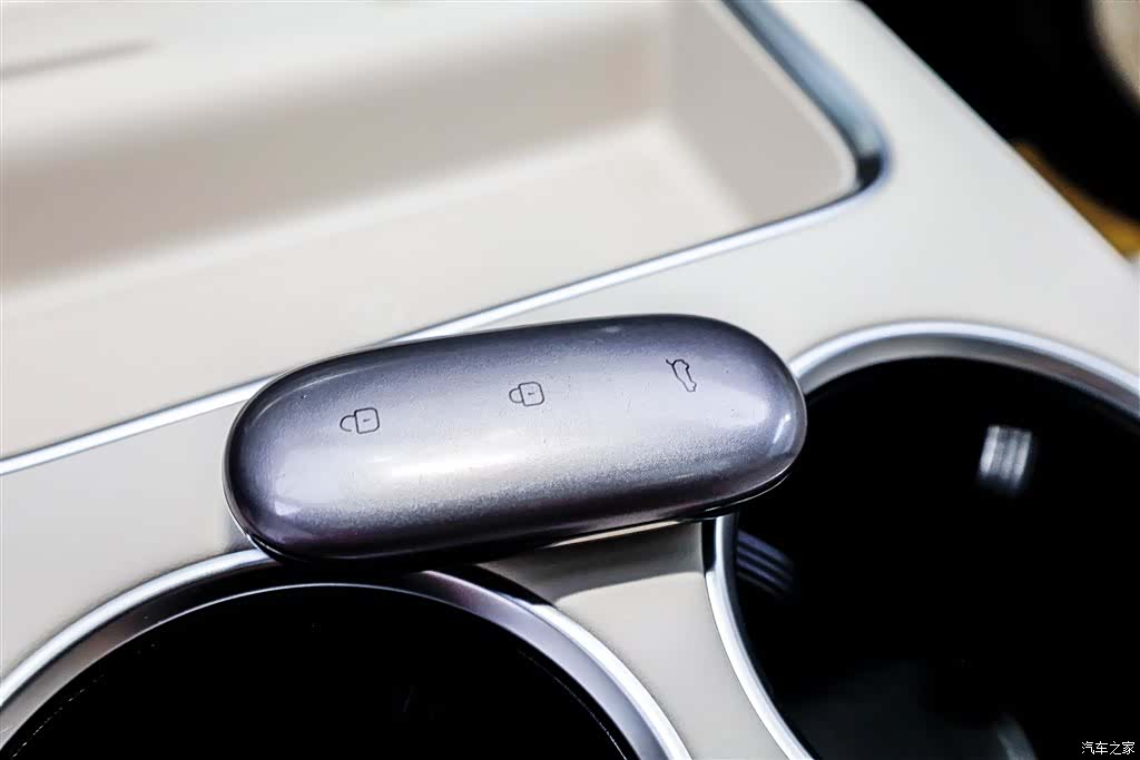 Li Auto L9, 2024 23