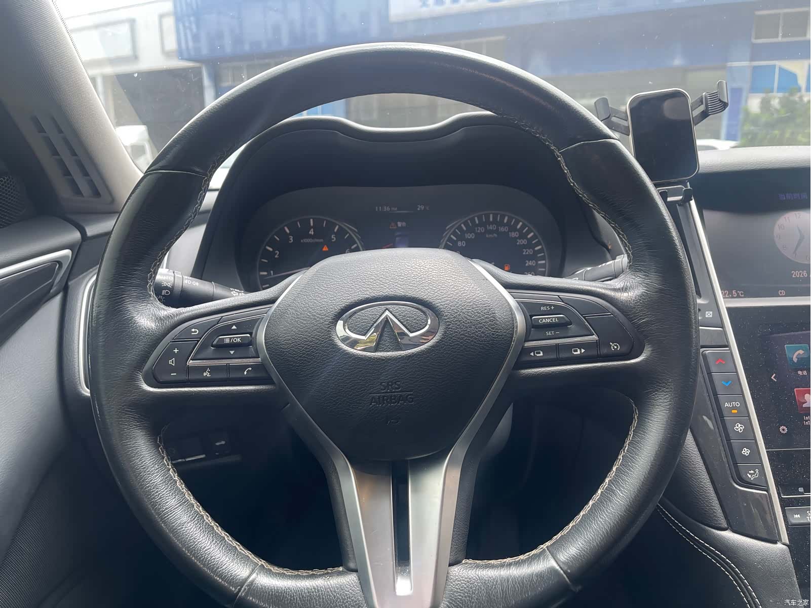 Infiniti Q50L, 2018 8