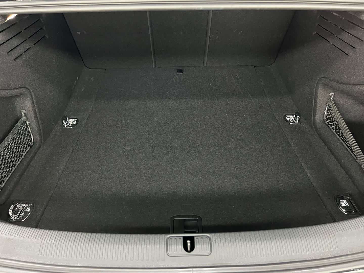 Audi A4L, 2026 25