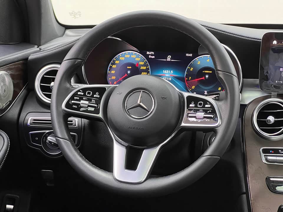 Mercedes-Benz GLC Mercedes-Benz GLC