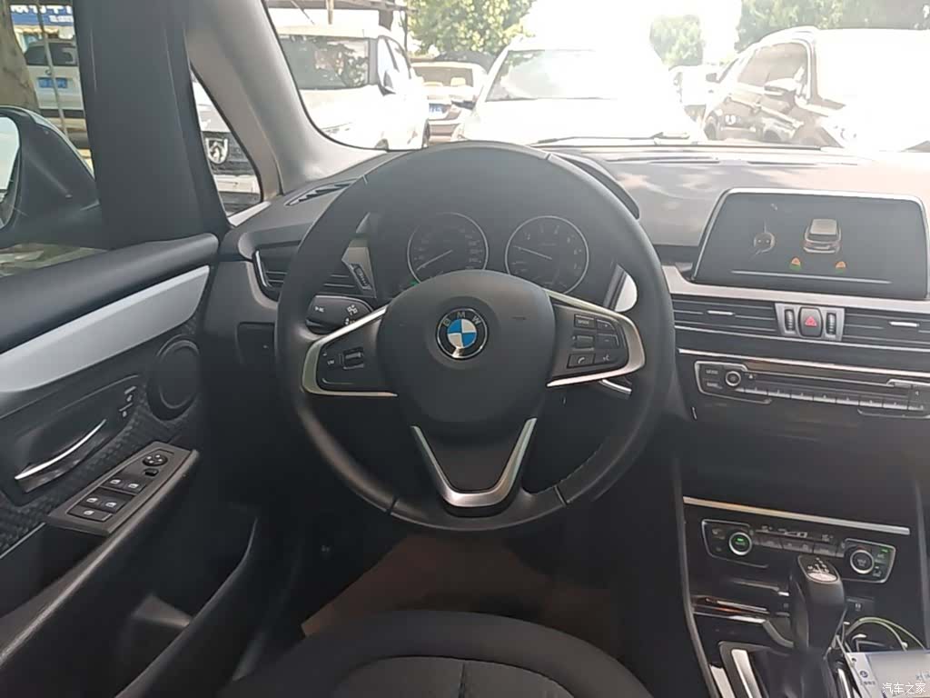 BMW 2 Series, 2017 11