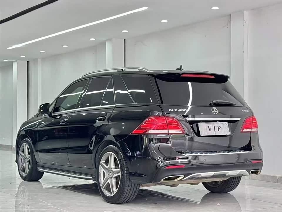 Mercedes-Benz GLE Mercedes-Benz GLE