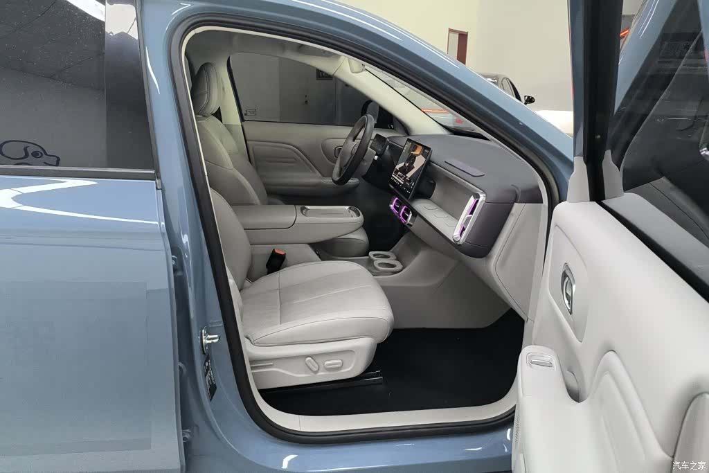 Leapmotor B10, 2025 8