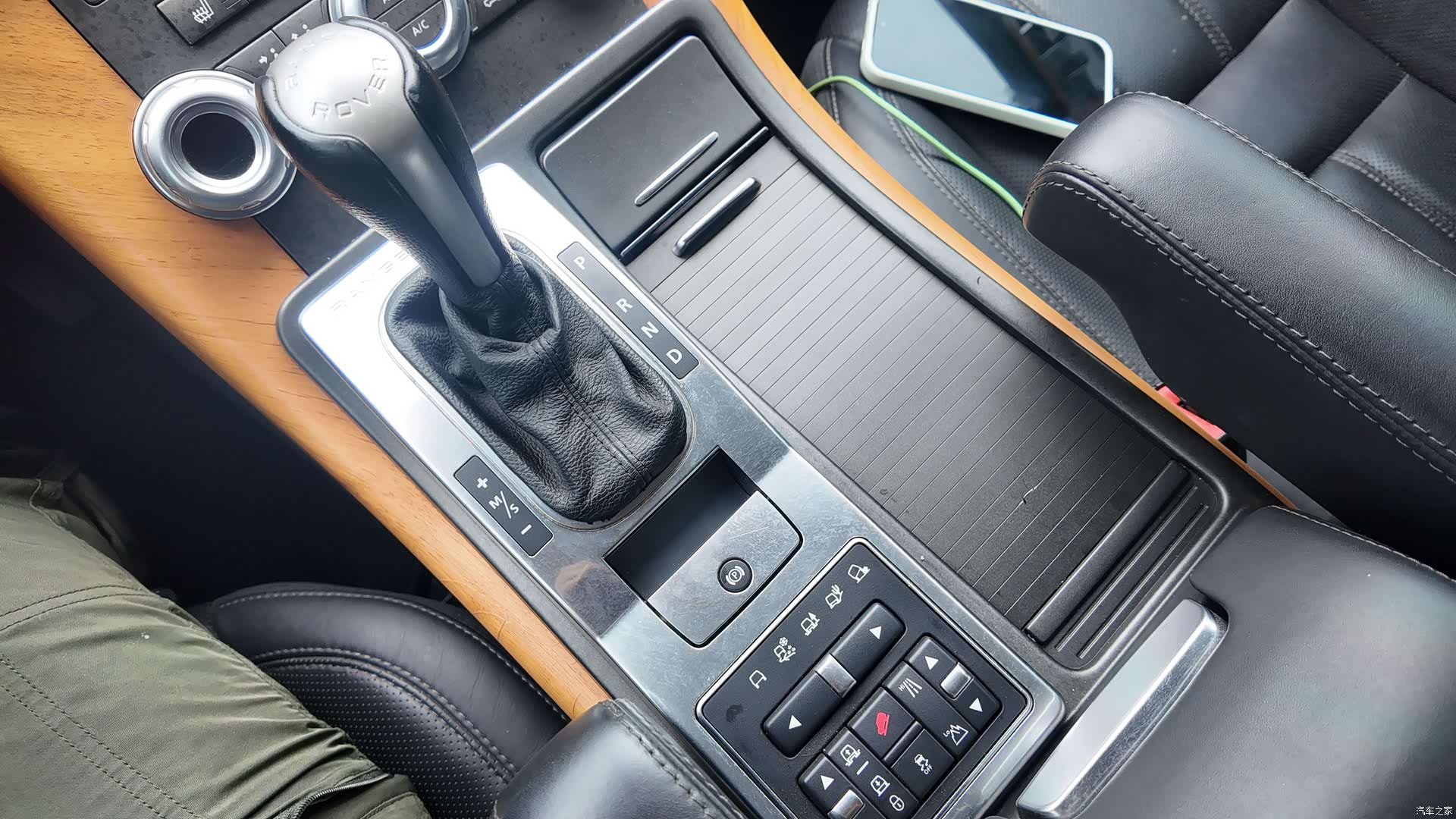 Land Rover Range Rover, 2011 57