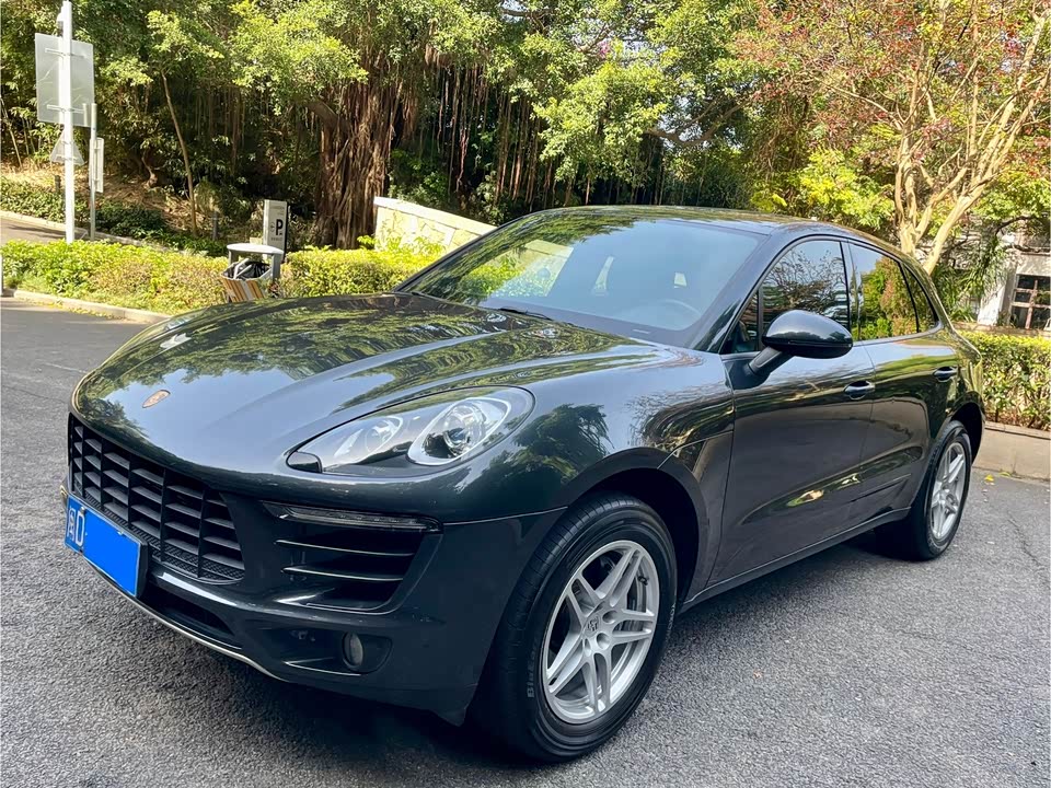 Porsche Macan
